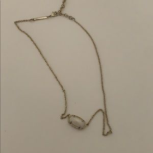 White and gold Kendra Scott necklace
